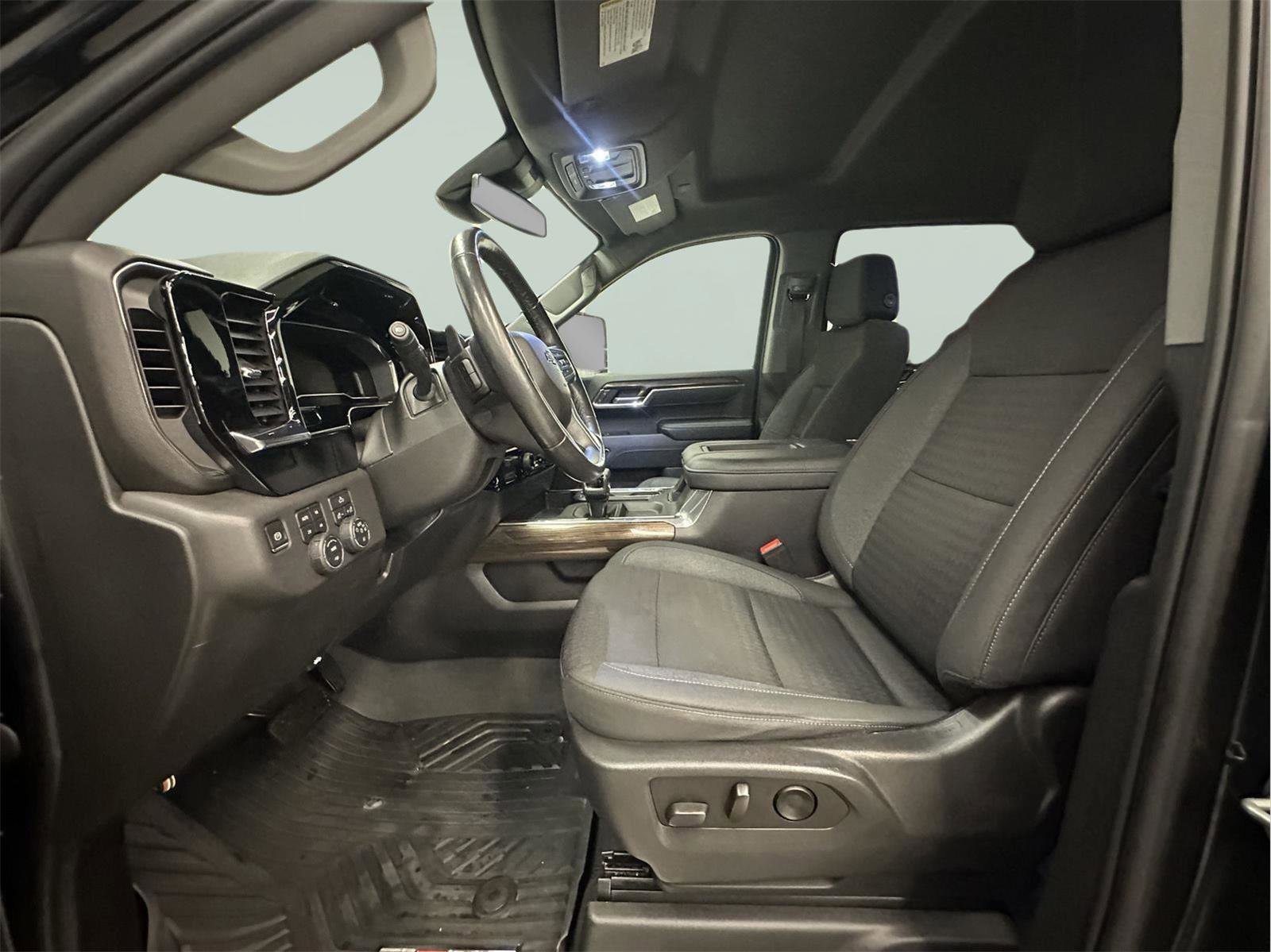 Certified 2022 Chevrolet Silverado 1500 LT Trail Boss image 24