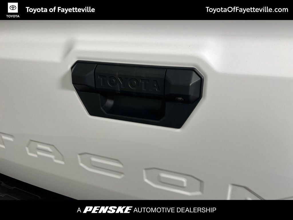 Certified 2025 Toyota Tacoma SR5 w/ SR5 Upgrade Package AWD/4WD image 7