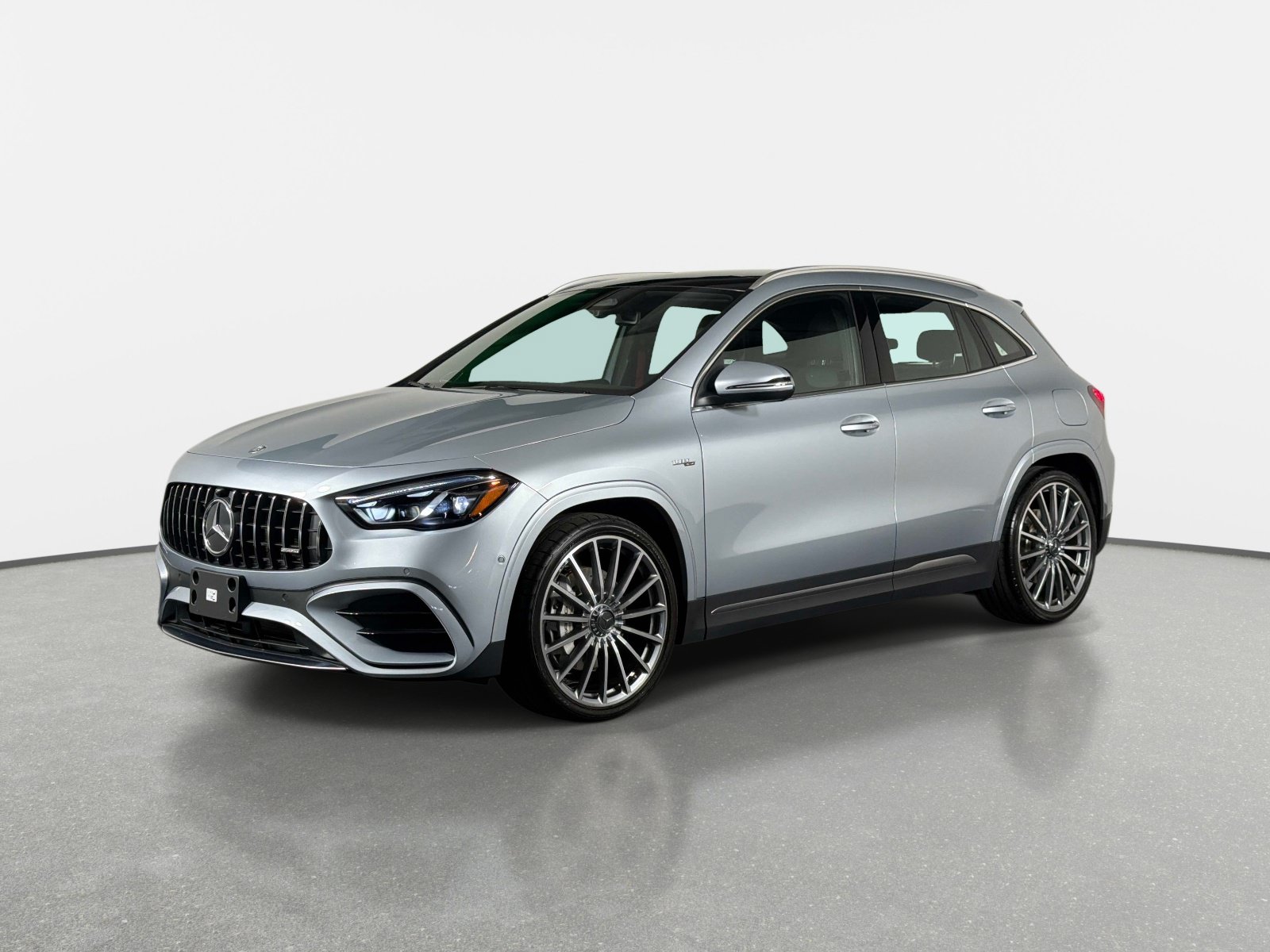Used 2024 Mercedes-Benz GLA 35 AMG 4MATIC w/ Exclusive Package image 7