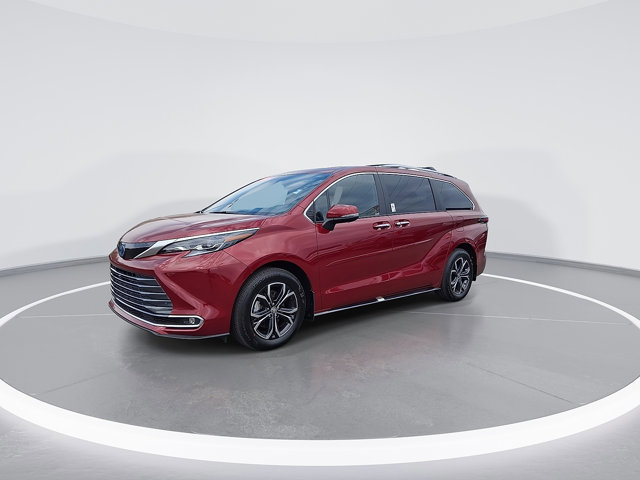 Used 2025 Toyota Sienna Platinum image 5