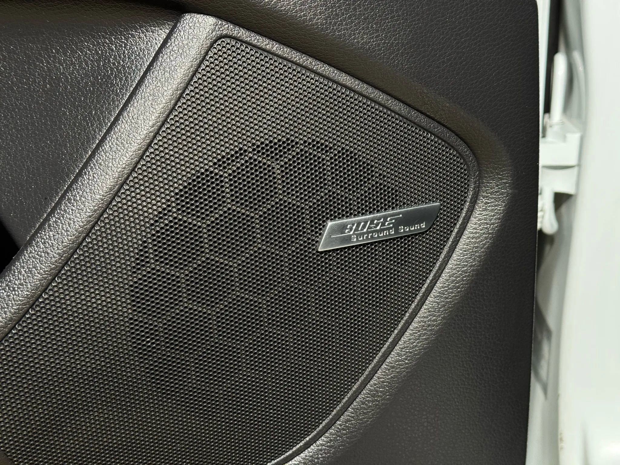 Used 2013 Audi Q7 3.0T S line Prestige w/ S Line Pkg image 24