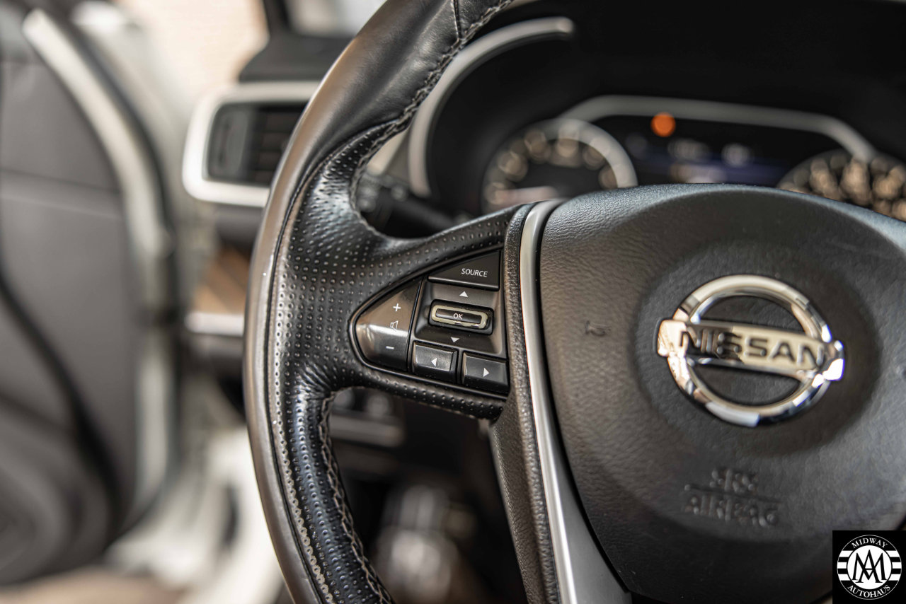 Used 2016 Nissan Maxima Platinum image 24