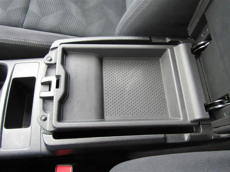 Used 2016 Nissan Rogue S image 25