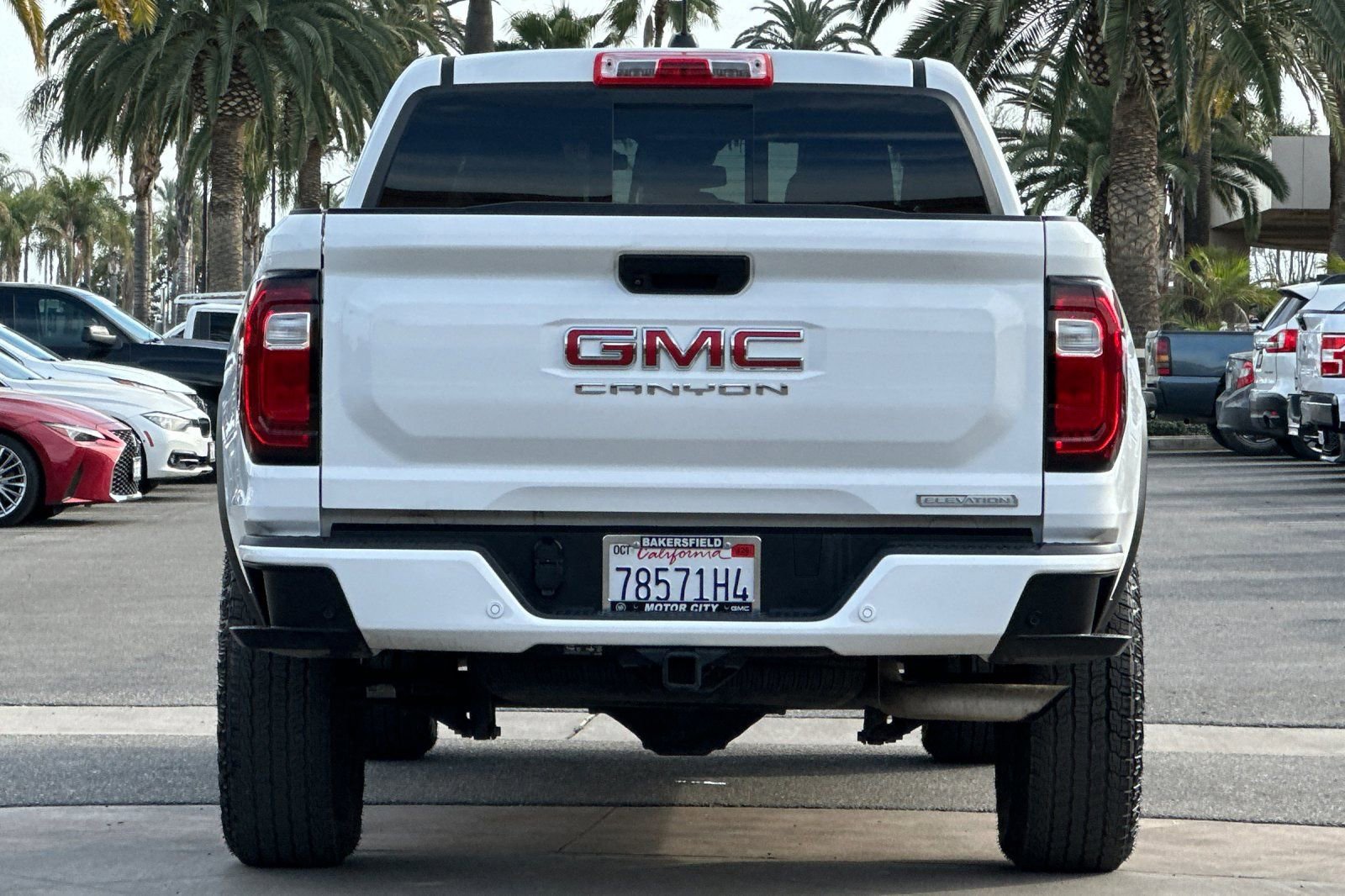 Certified 2025 GMC Canyon Elevation image 5