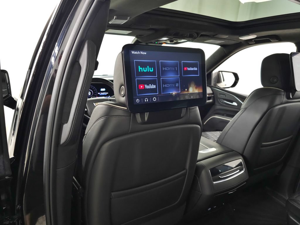 Certified 2023 Cadillac Escalade Sport Platinum w/ LPO, ONYX Package AWD/4WD image 47