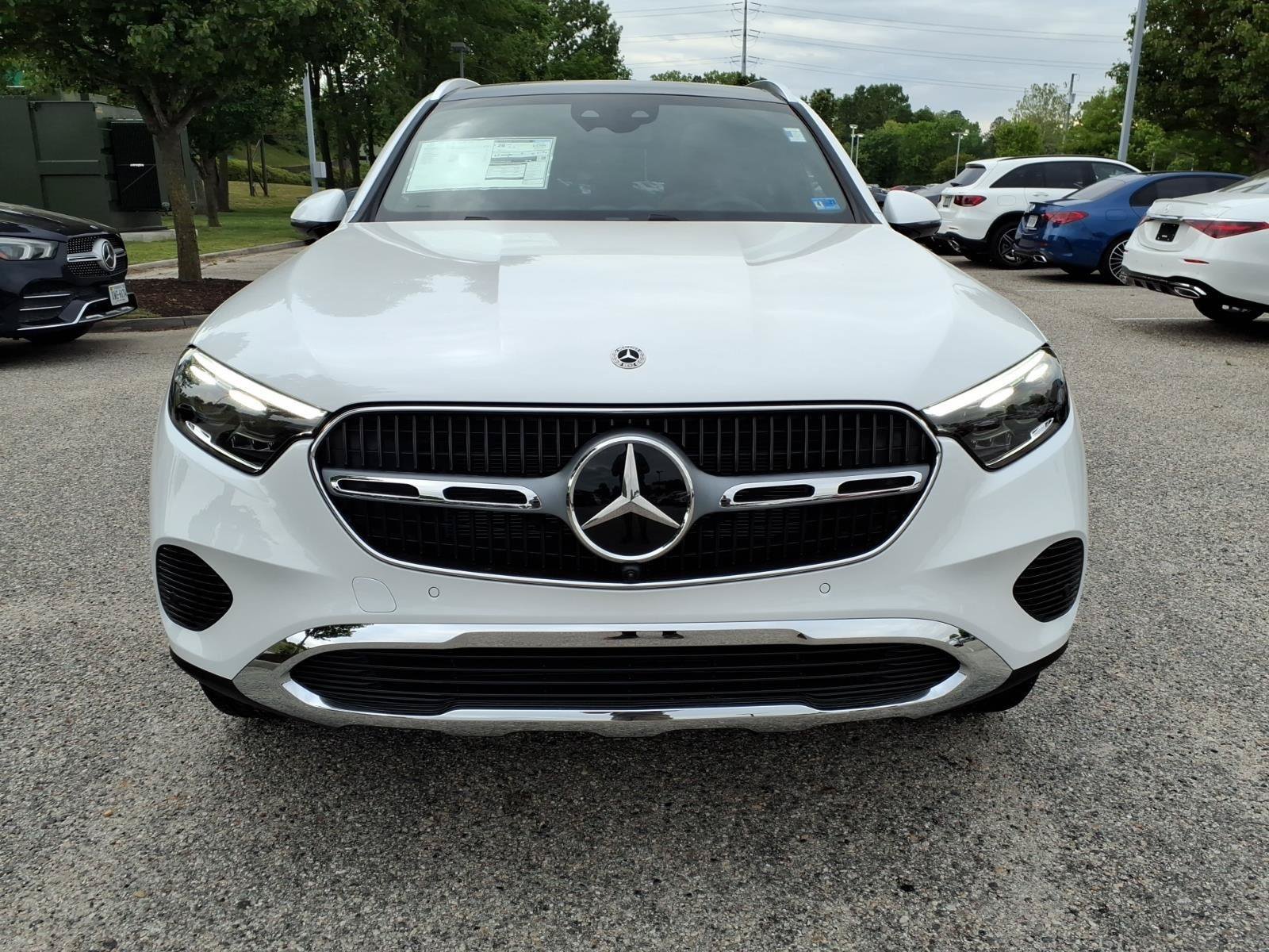 New 2026 Mercedes-Benz GLC 300 4MATIC image 2
