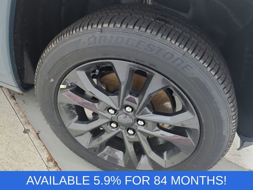 New 2026 Jeep Grand Cherokee L Limited image 28