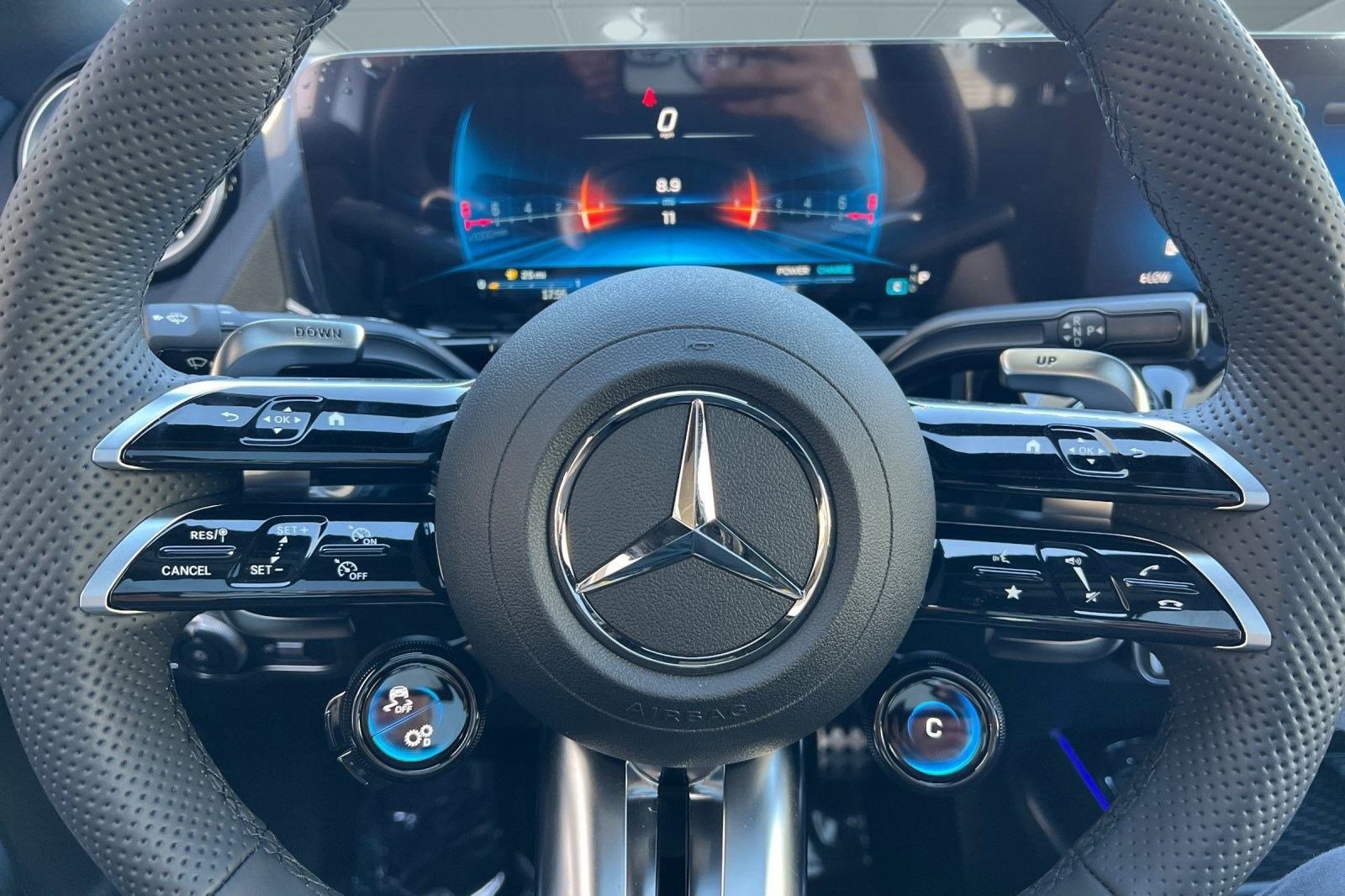 New 2026 Mercedes-Benz GLA 35 AMG 4MATIC image 14