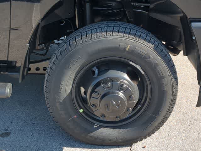 New 2026 RAM 3500 Tradesman AWD/4WD image 14