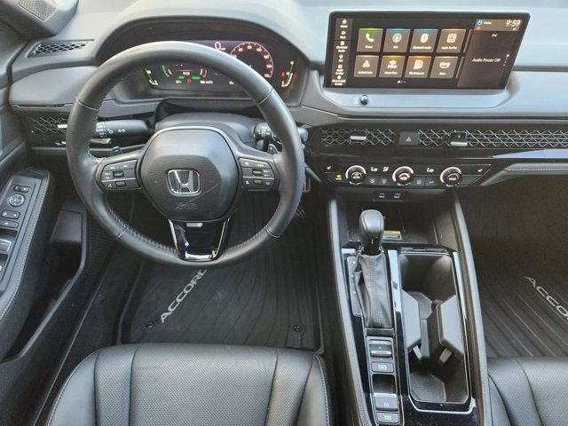 Used 2025 Honda Accord Sport image 27
