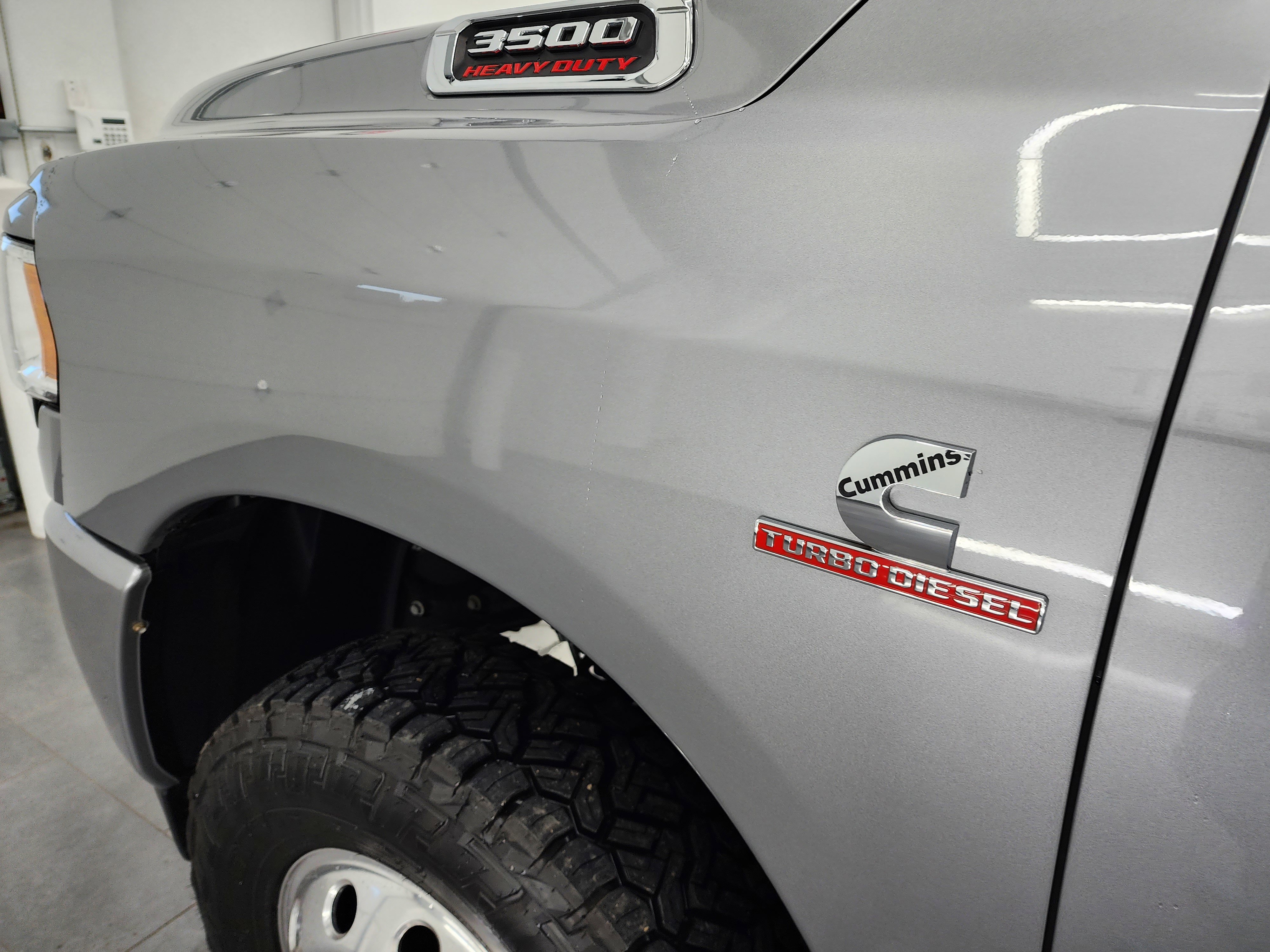 Used 2022 RAM 3500 Big Horn w/ Level B Equipment Group image 39