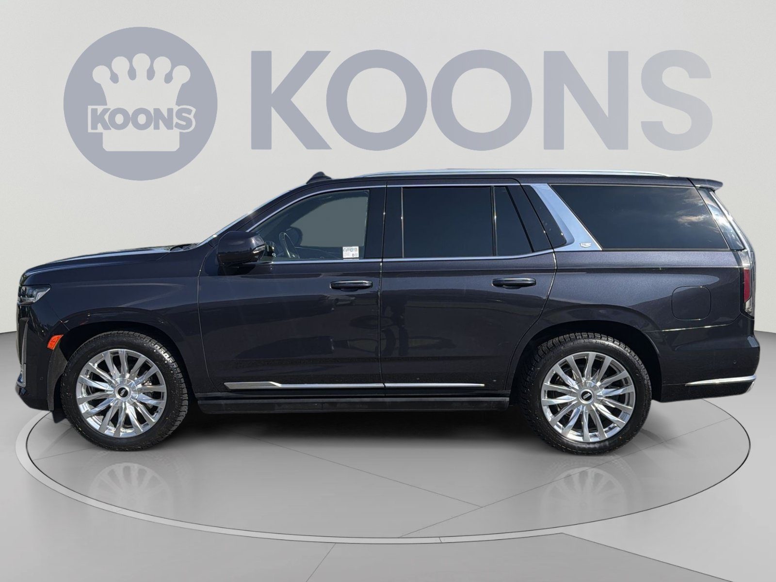 Used 2023 Cadillac Escalade Premium Luxury w/ Performance Package AWD/4WD image 2