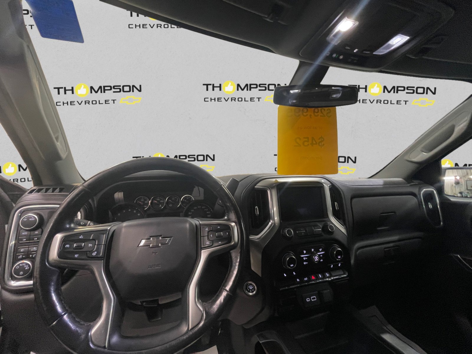 Used 2021 Chevrolet Silverado 1500 RST w/ Z71 Off-Road Package AWD/4WD image 10