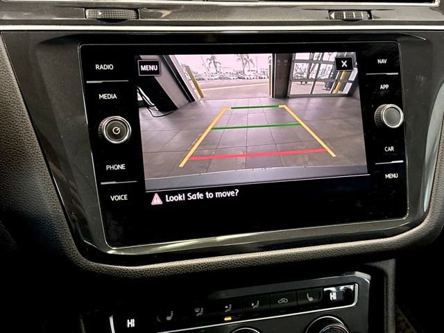 Used 2019 Volkswagen Tiguan SEL FWD image 15