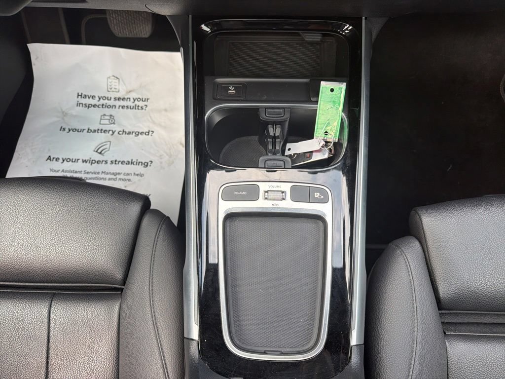 Used 2025 Mercedes-Benz GLB 250 image 18