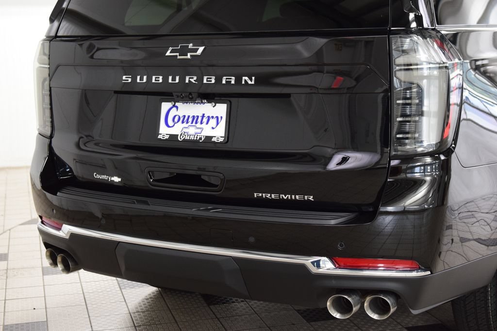 New 2026 Chevrolet Suburban Premier AWD/4WD image 21