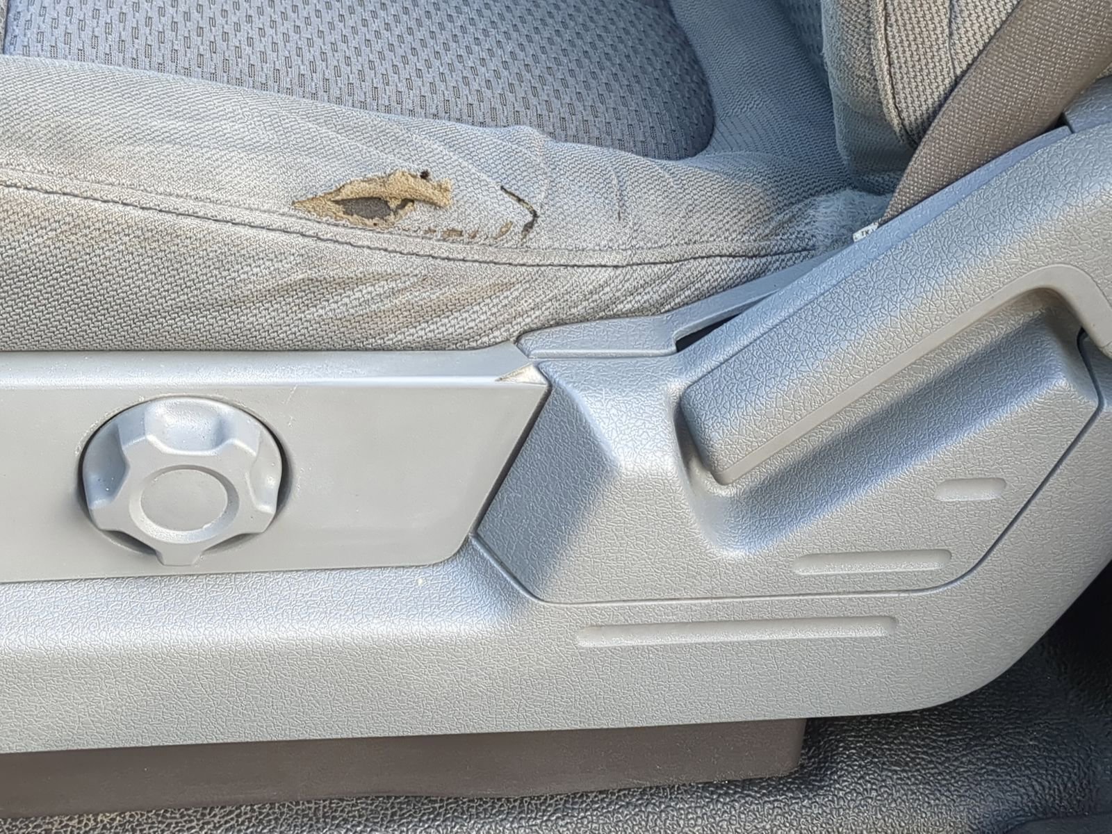 Used 2014 Ford F150 STX image 24