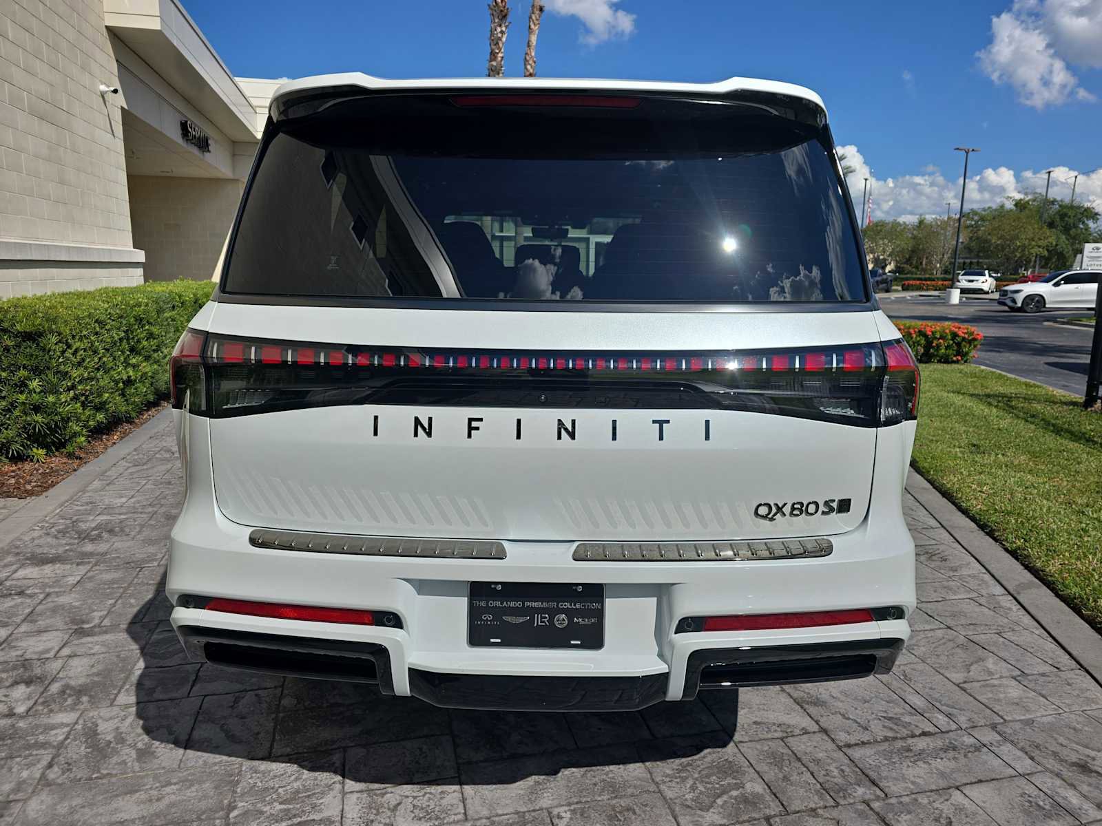 New 2026 INFINITI QX80 4WD w/ Sport Exterior Package image 5