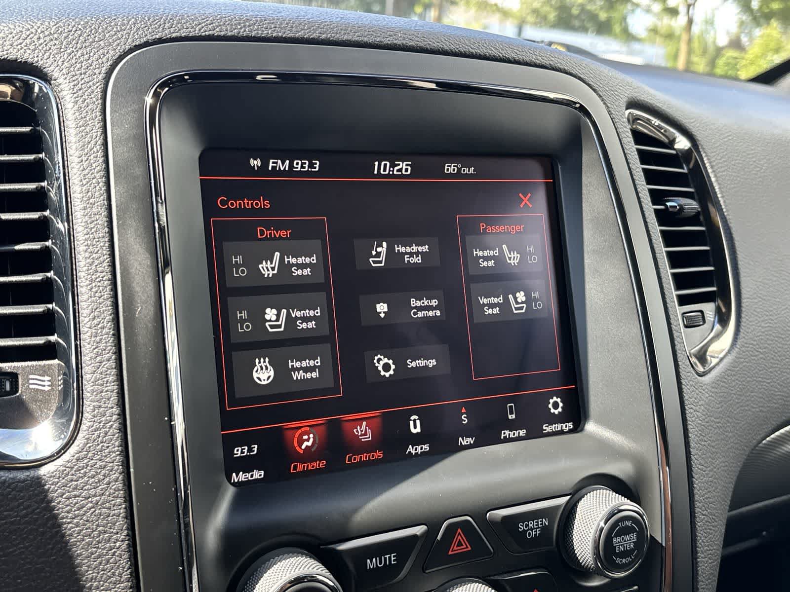 Certified 2018 Dodge Durango SRT w/ Technology Group AWD/4WD image 18