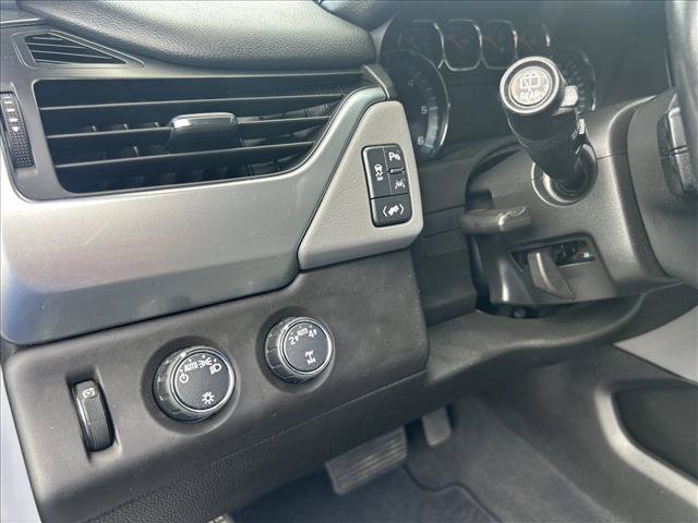 Used 2019 Chevrolet Suburban LT AWD/4WD image 16