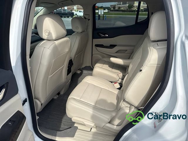 Used 2023 GMC Acadia Denali w/ Denali Technology Package FWD image 10