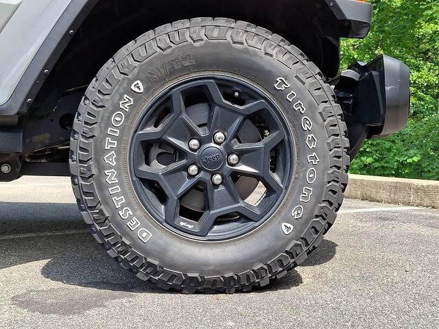 Used 2021 Jeep Gladiator Sport AWD/4WD image 8