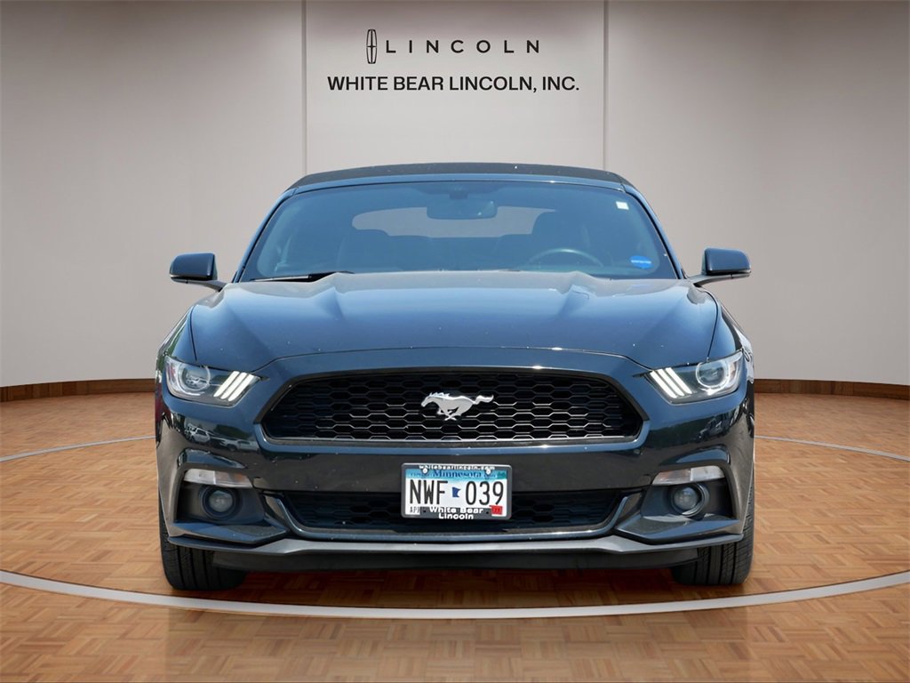Used 2016 Ford Mustang Premium image 2