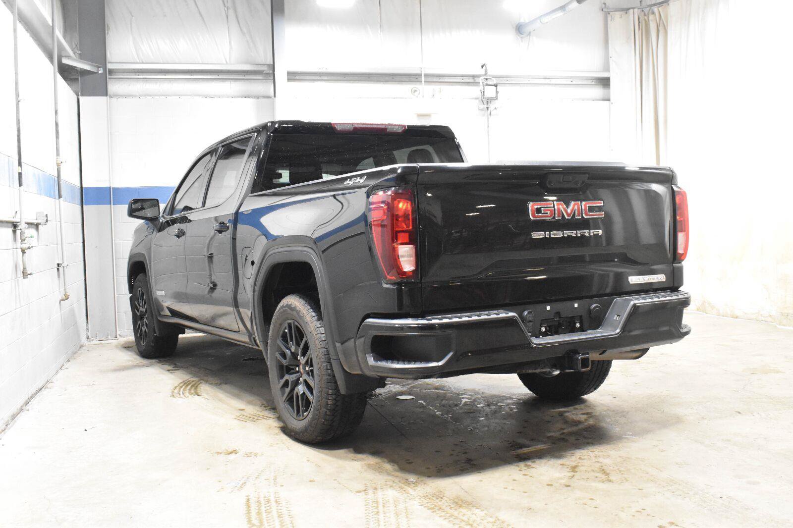 Used 2024 GMC Sierra 1500 Elevation AWD/4WD image 21