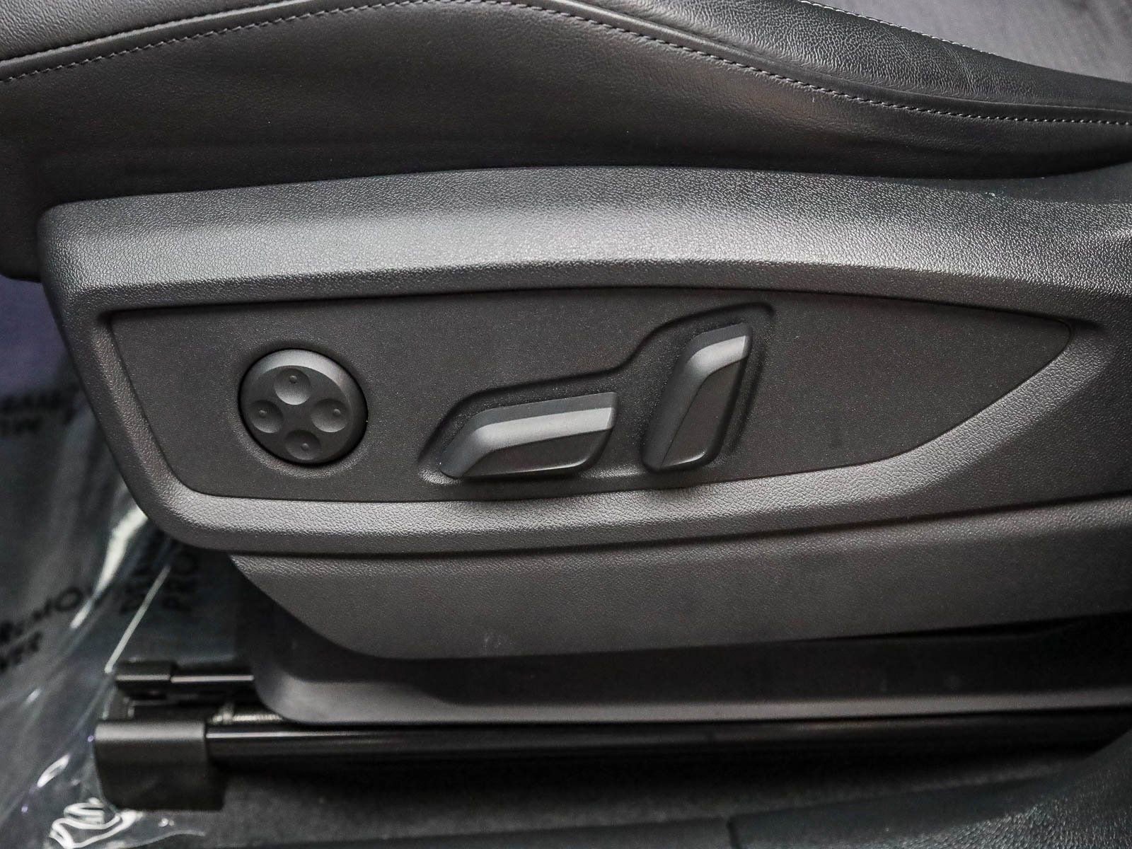 Used 2024 Audi Q5 e Premium Plus image 22