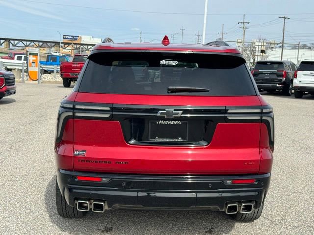 Used 2024 Chevrolet Traverse RS w/ LPO, Floor Liner Package image 4