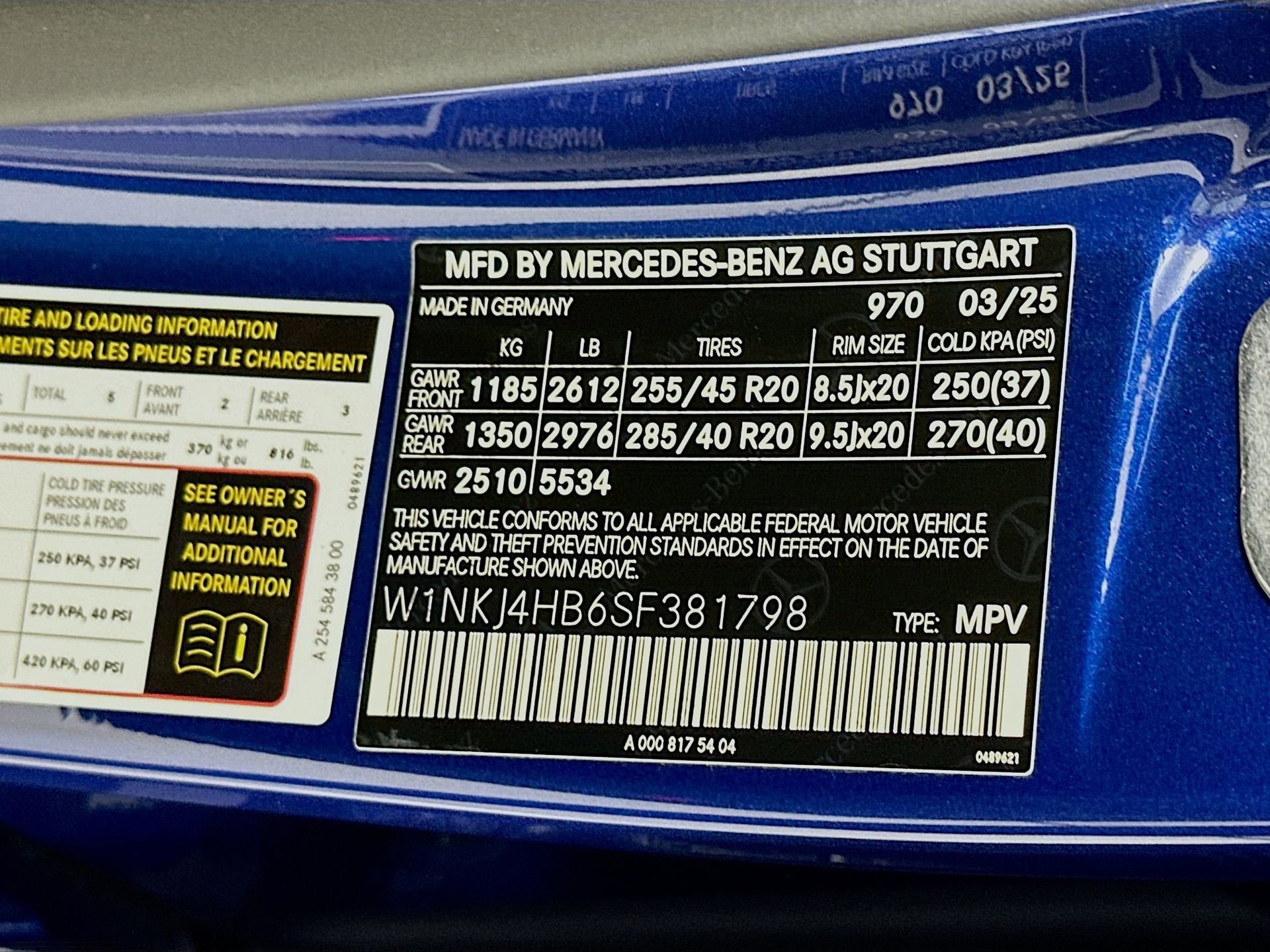 Used 2025 Mercedes-Benz GLC 300 4MATIC image 33