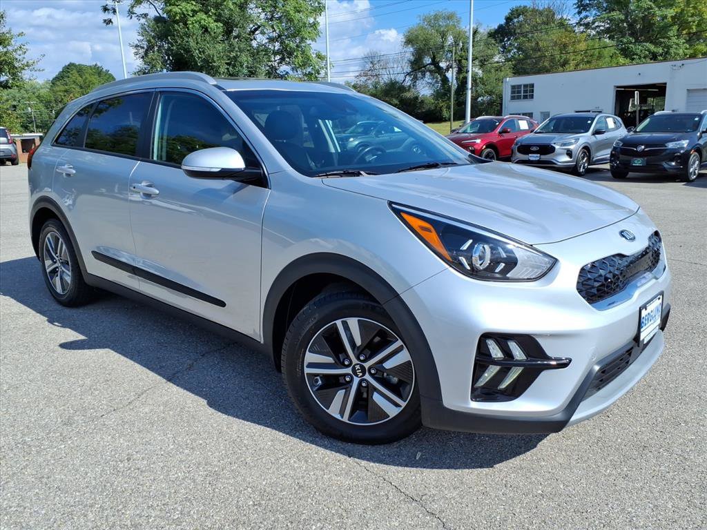 Used 2020 Kia Niro EX Premium FWD image 2