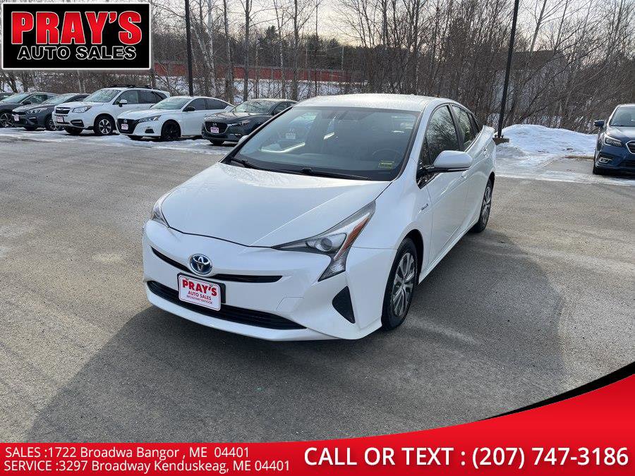 Used 2016 Toyota Prius Four Touring FWD image 1