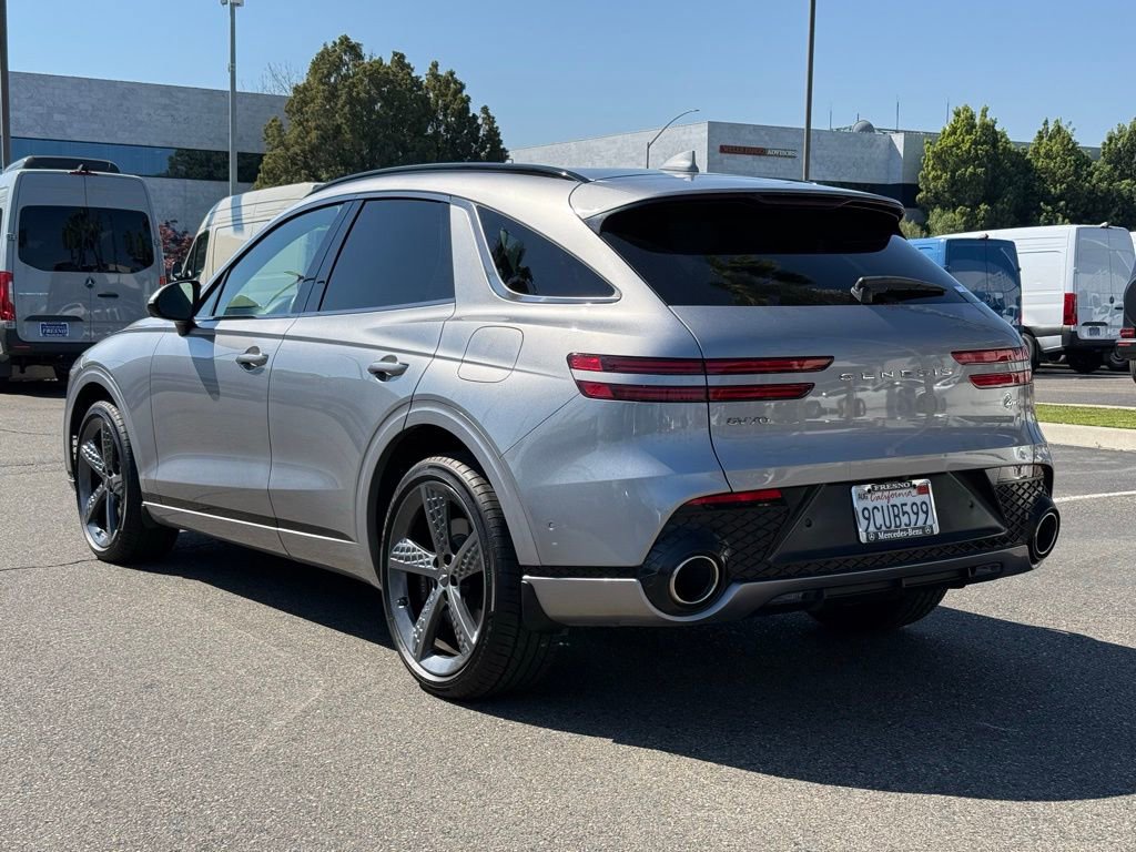 Used 2023 Genesis GV70 2.5T Sport Prestige w/ Sport Prestige Package image 9