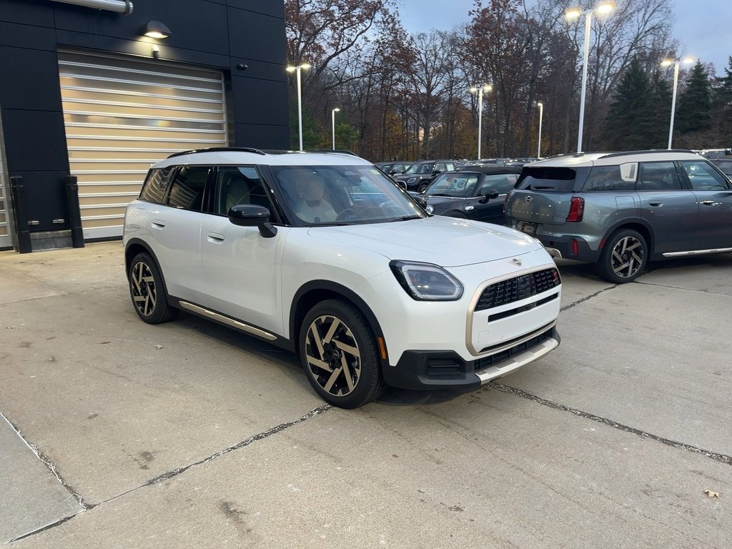 New 2026 MINI Cooper Countryman S image 2