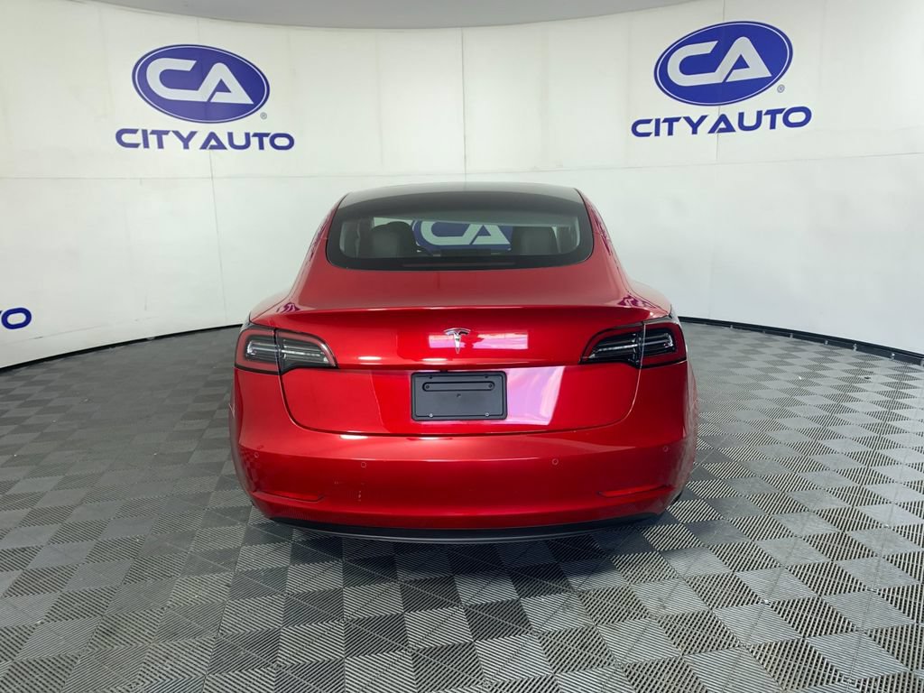 Used 2021 Tesla Model 3 Standard Range RWD image 4