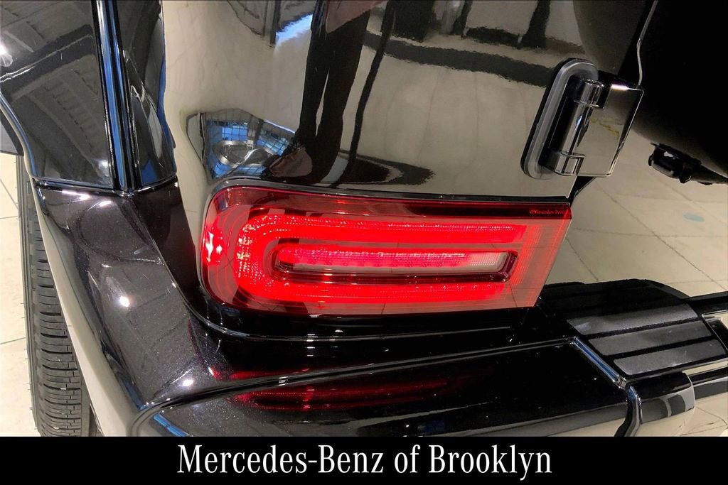 Used 2022 Mercedes-Benz G 550 image 32