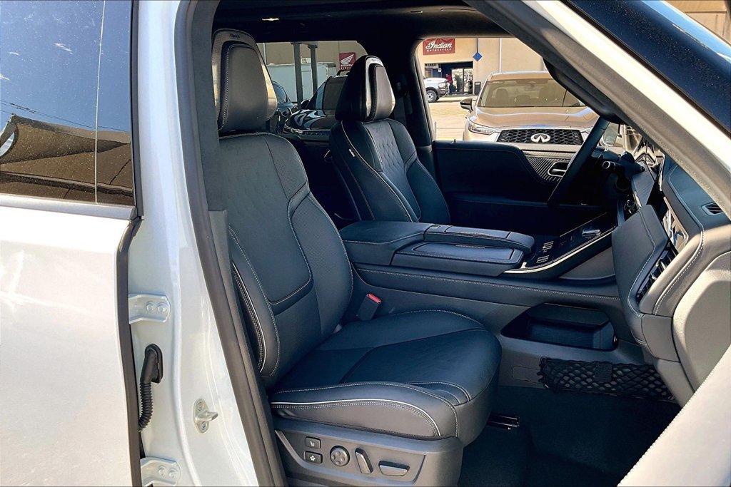 Used 2026 INFINITI QX80 Autograph w/ Premium Cargo Package AWD/4WD image 10
