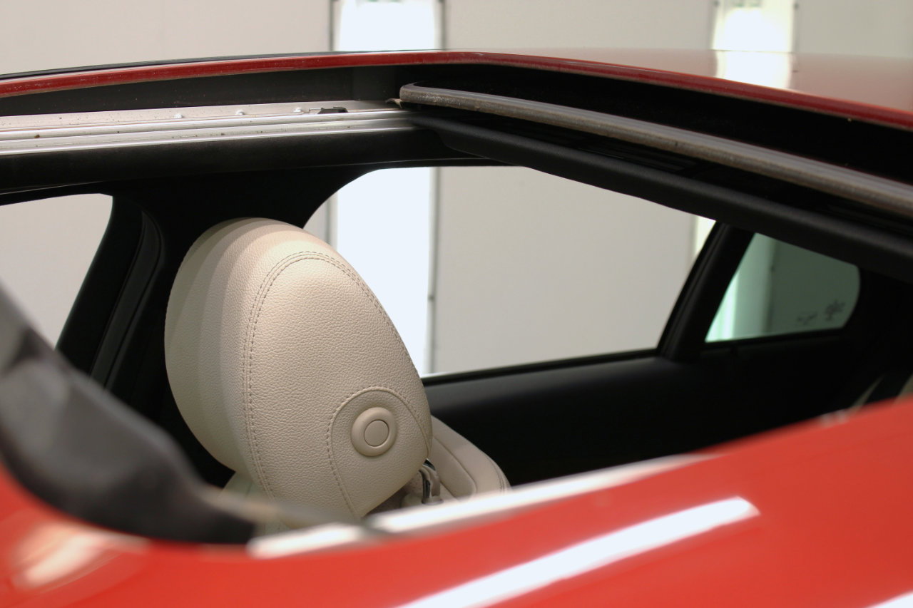 Used 2017 Mercedes-Benz E 300 image 26