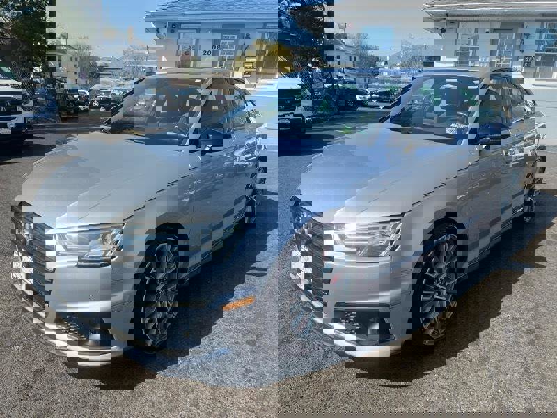 Used 2019 Audi A4 2.0T Premium Plus w/ Premium Plus Package image 3