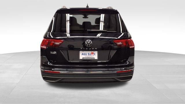 Used 2024 Volkswagen Tiguan S image 6