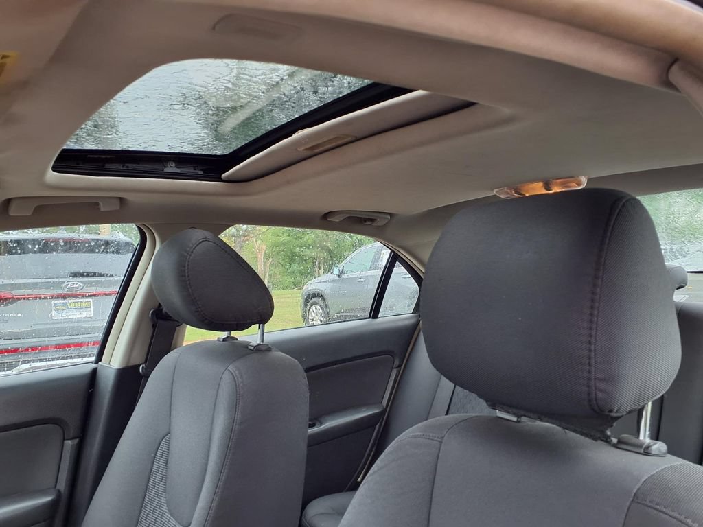 Used 2012 Ford Fusion SE FWD image 13