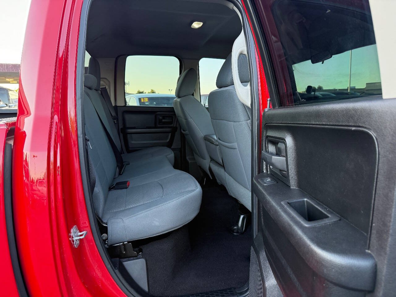 Used 2014 RAM 1500 Express AWD/4WD image 12