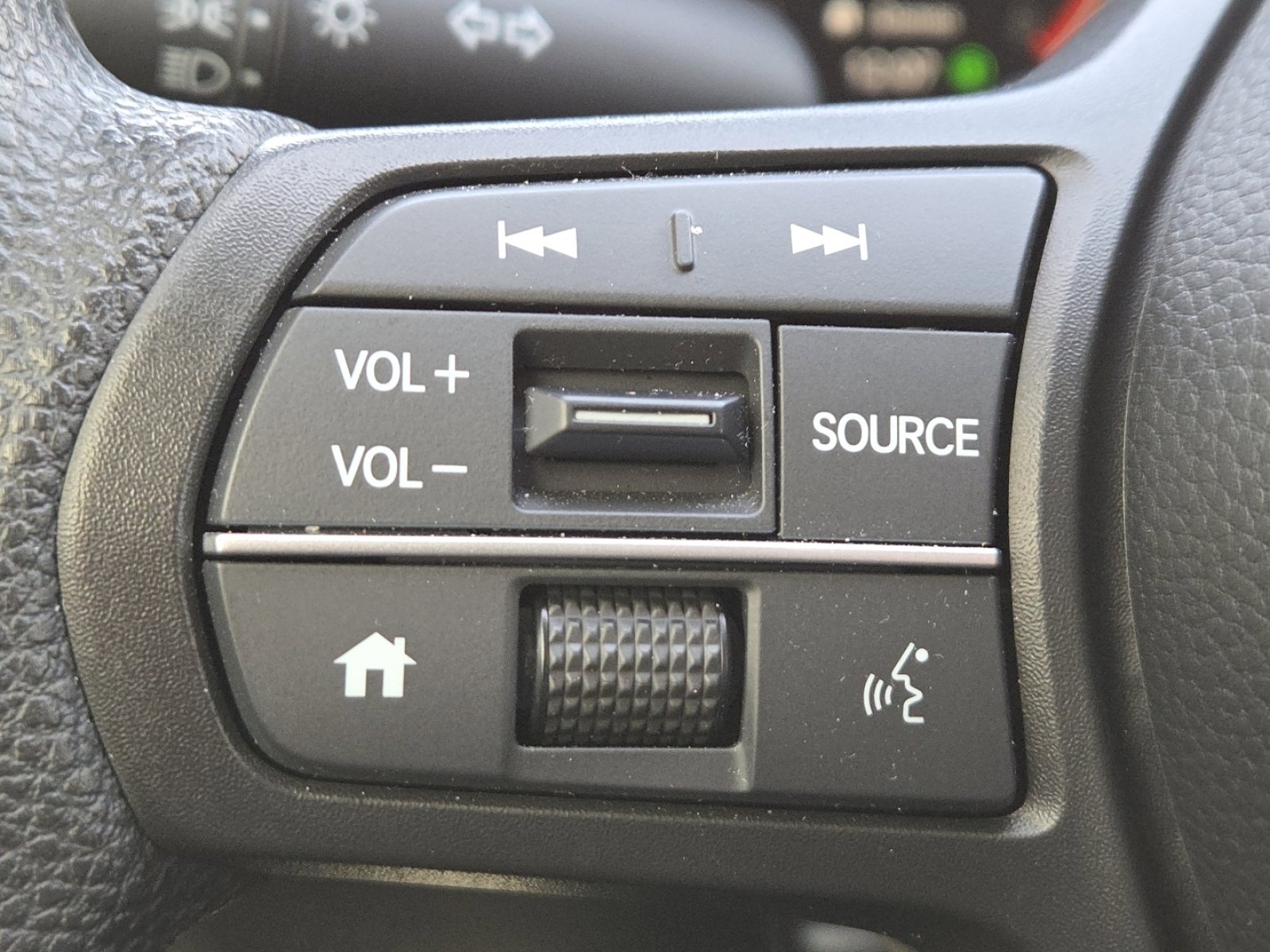 Used 2025 Honda CR-V EX image 29