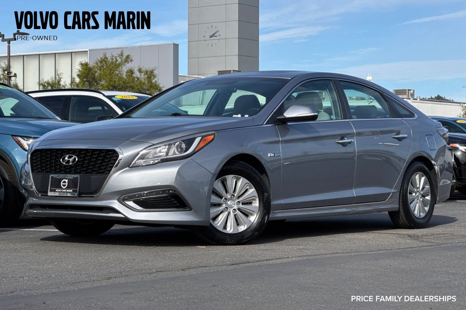 Used 2016 Hyundai Sonata SE image 1