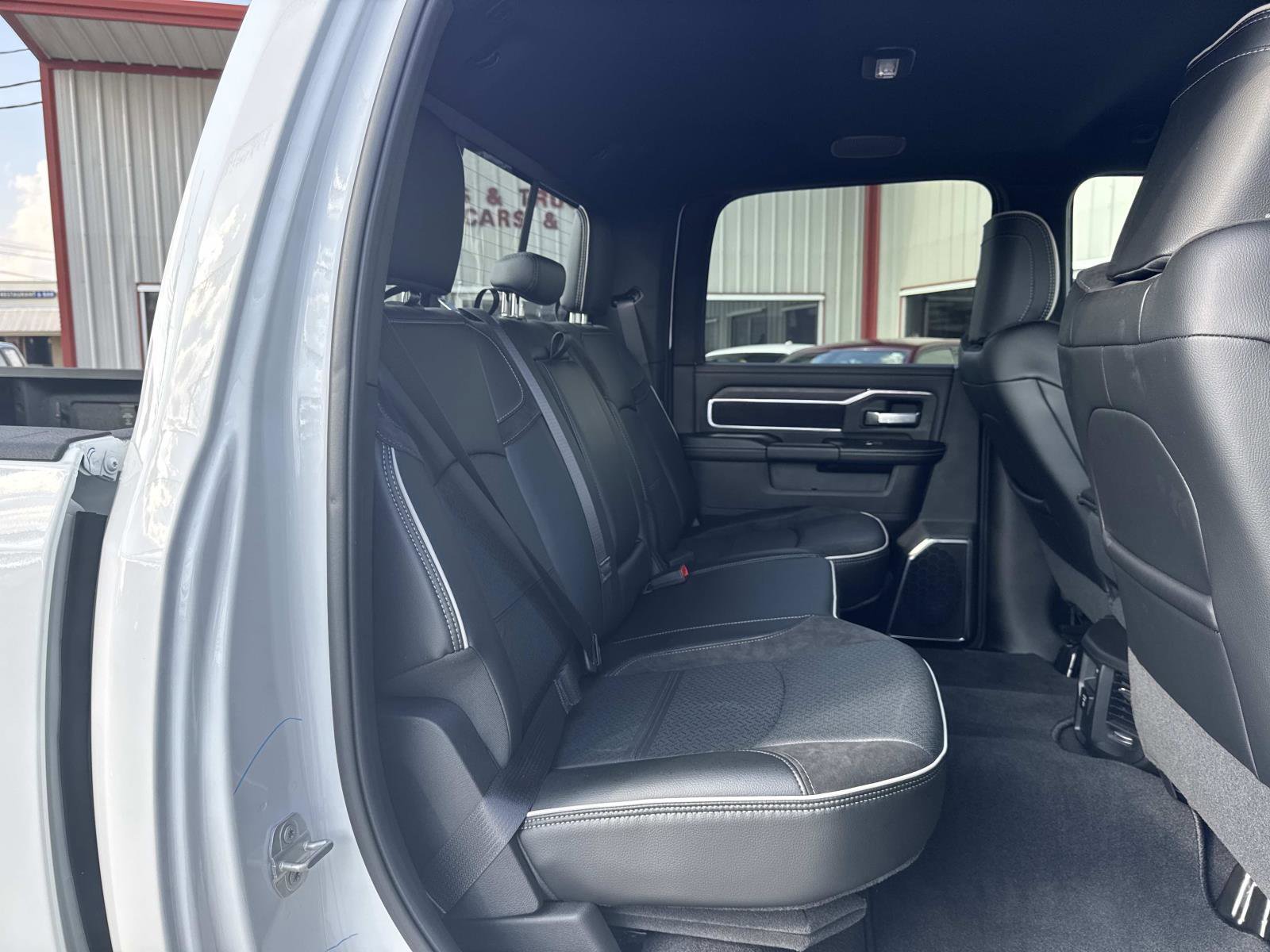 Used 2026 RAM 2500 Laramie image 9