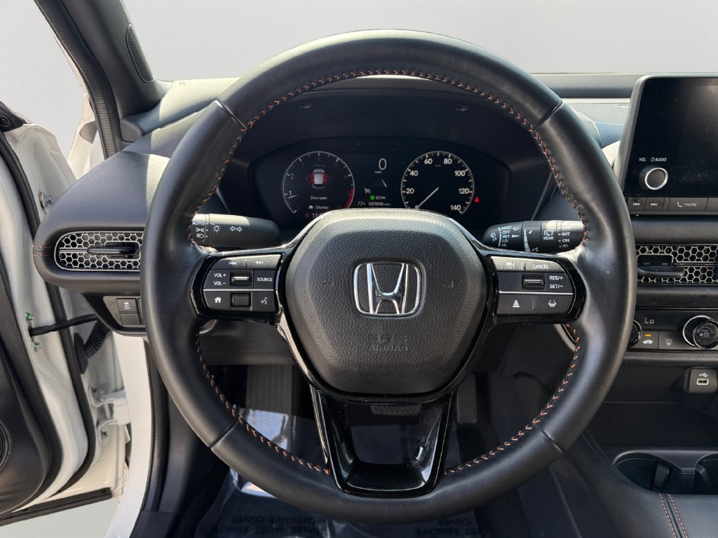 Used 2025 Honda HR-V Sport image 12