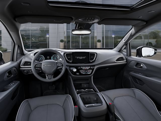 New 2027 Chrysler Pacifica Limited AWD/4WD image 15
