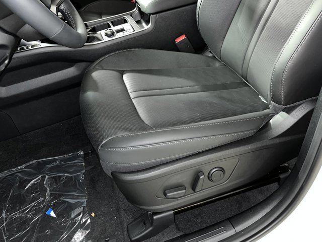 New 2026 Kia Sorento EX image 18