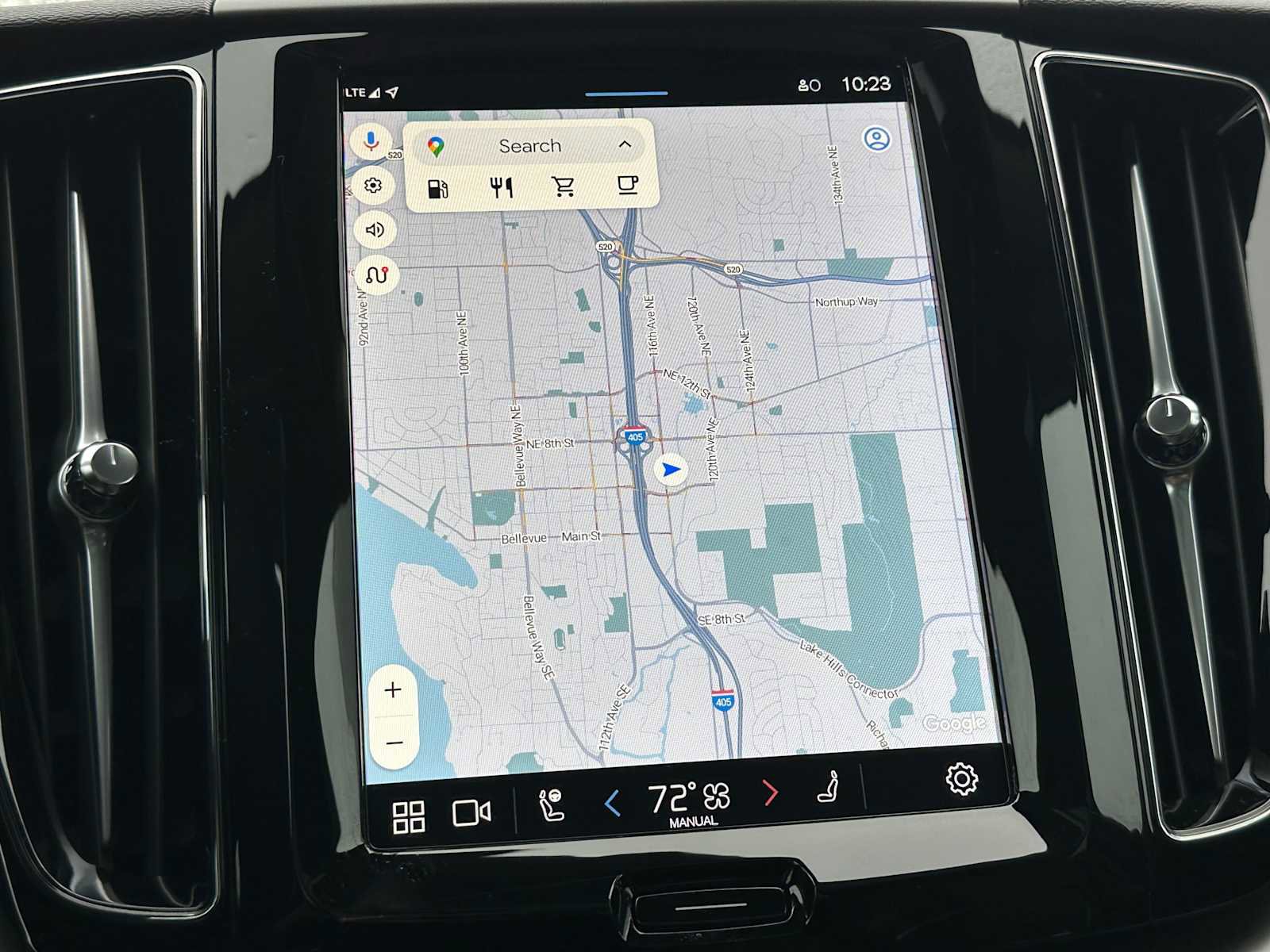 Used 2025 Volvo XC60 B5 Core w/ Protection Package Premier image 27